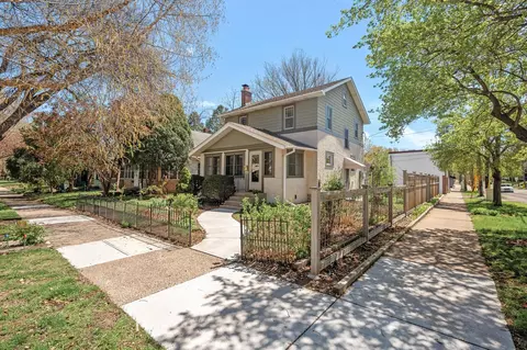 1336 Sargent Ave, Saint Paul, MN 55105