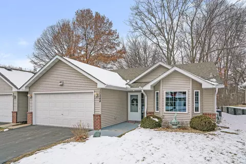 10544 Sycamore St NW, Coon Rapids, MN 55433