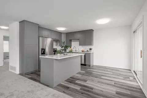 10402 Yorktown Ln N, Maple Grove, MN 55369
