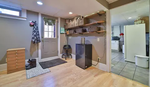 Entry Way - 519 Bluff Ave, Brainerd, MN 56401 photo 1 of 1