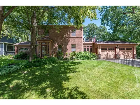 519 Bluff Ave, Brainerd, MN 56401