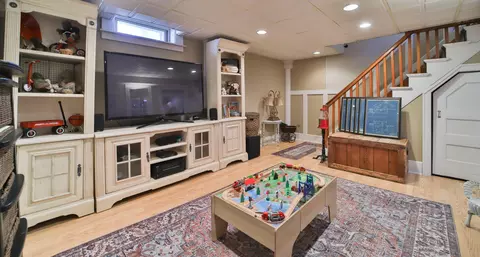 Living - 519 Bluff Ave, Brainerd, MN 56401 photo 7 of 8