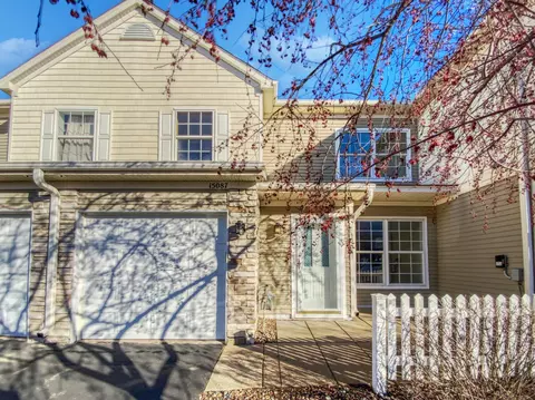 15087 Dunwood Trl #103, Apple Valley, MN 55124
