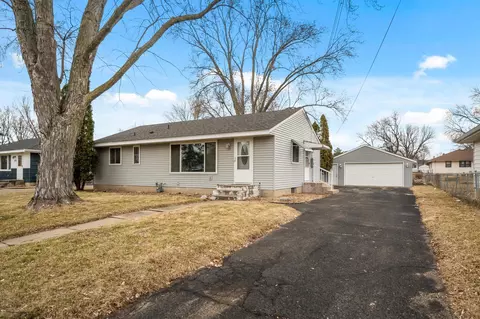 3285 Lower 147th St W, Rosemount, MN 55068
