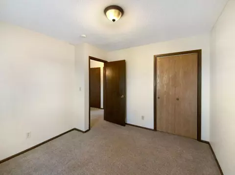 503 Central Ave S, Dodge Center, MN 55927 photo 11