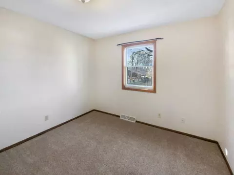 503 Central Ave S, Dodge Center, MN 55927 photo 10