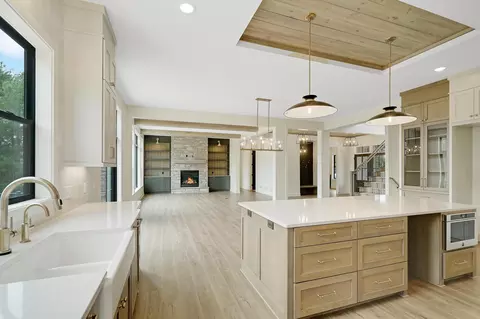 Kitchen - 6699 Bridle Path, Corcoran, MN 55340 photo 3 of 3
