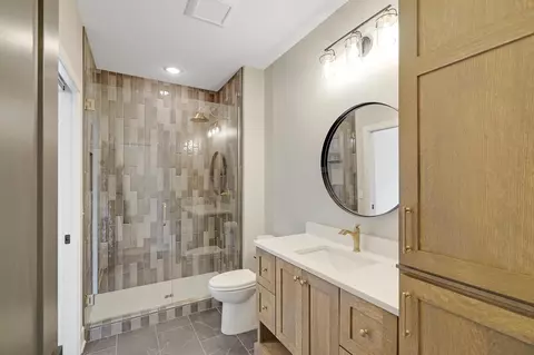 Bath - 6699 Bridle Path, Corcoran, MN 55340 photo 6 of 7
