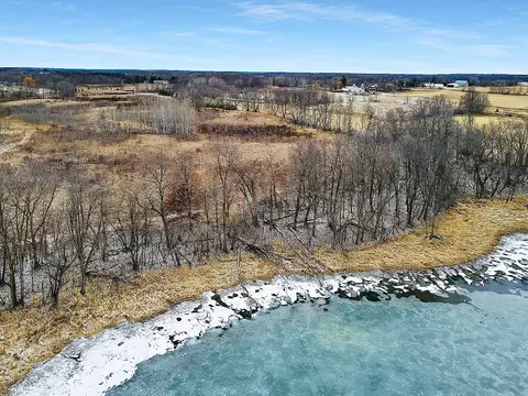 21 Nnn 255th St, Eureka Twp, WI 54024