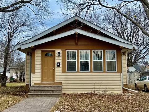 421 Park Ave, Ortonville, MN 56278