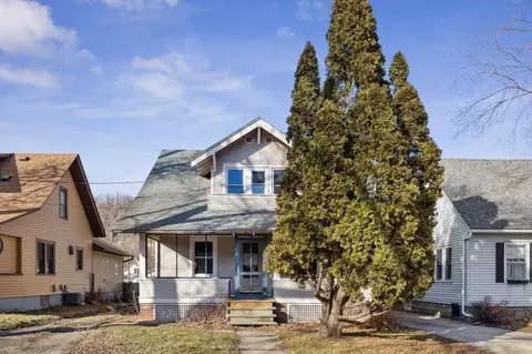 132 E 6th St, Red Wing, MN 55066 photo 2