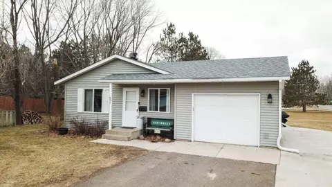 631 Wood St N, Mora, MN 55051