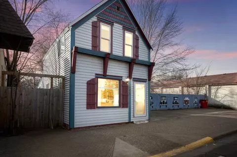 109 Main St W, Isanti, MN 55040