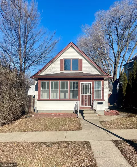 105 Hatch Ave, Saint Paul, MN 55117