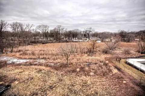 4710 58th Ave N #305, Crystal, MN 55429