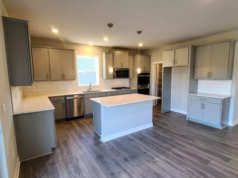 13126 Bauer Dr N, Champlin, MN 55316 photo 6