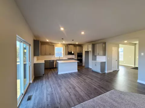 13126 Bauer Dr N, Champlin, MN 55316 photo 7