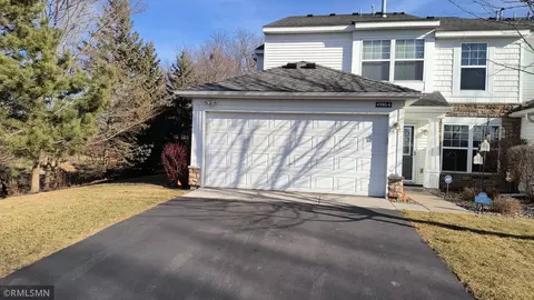 4980 149th St N #6, Hugo, MN 55038