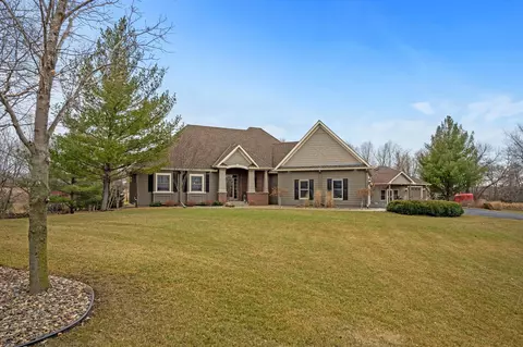 23850 N Beard Ave, Lakeville, MN 55044