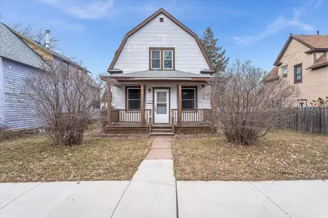 1219 N 19th St, Superior, WI 54880