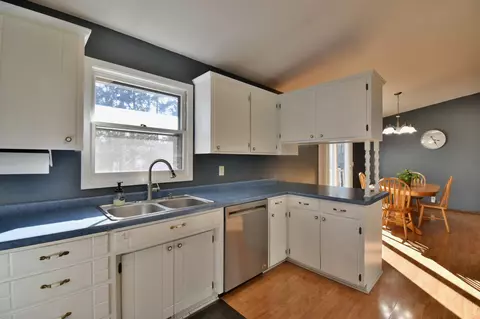 Kitchen - 4226 Thru St, Saint Cloud, MN 56303 photo 2 of 2