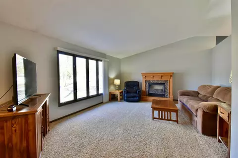 Living - 4226 Thru St, Saint Cloud, MN 56303 photo 1 of 2