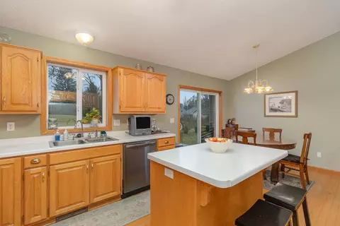 Kitchen - 13625 Prairie Ct, Becker, MN 55308 photo 4 of 4