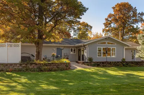 Exterior - 5100 Camden Rd, Baxter, MN 56425 photo 4 of 10