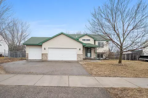 412 15th Ave S, Princeton, MN 55371