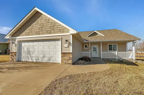 1711 4 12 Ave N, Sauk Rapids, MN 56379