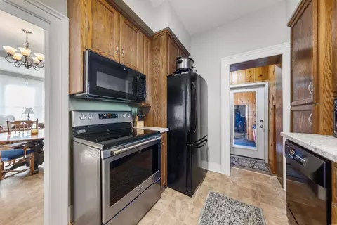 Kitchen - 128 6th Ave NW, Faribault, MN 55021 photo 5 of 5
