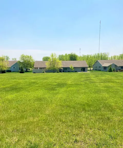 1619 Upper Trentwood Cir NE, Willmar, MN 56201