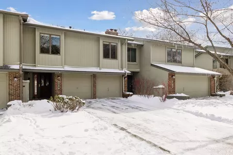 5909 Abbott Pl, Minnetonka, MN 55343