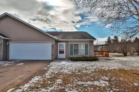 614 8th St W, Park Rapids, MN 56470