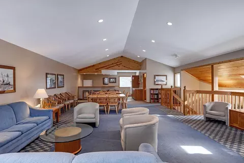 Living - 3578 Blue Jay Way #107, Eagan, MN 55123 photo 4 of 6