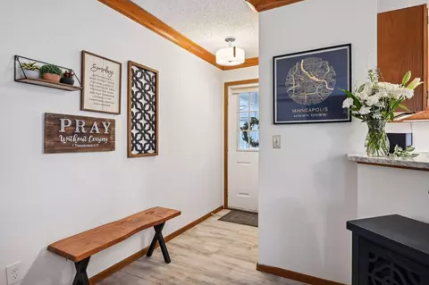 Entry Way - 3578 Blue Jay Way #107, Eagan, MN 55123 photo 2 of 3