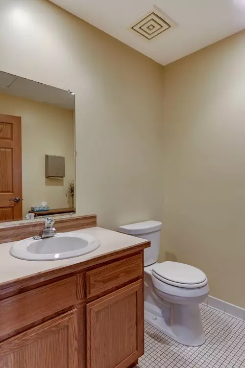 Bath - 3578 Blue Jay Way #107, Eagan, MN 55123 photo 3 of 3