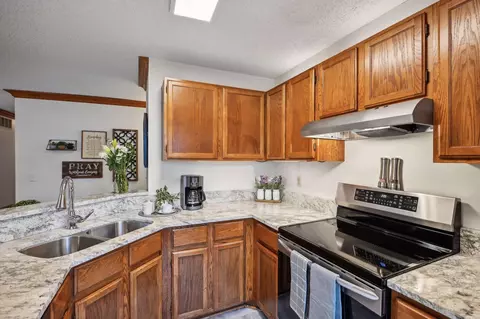 Kitchen - 3578 Blue Jay Way #107, Eagan, MN 55123 photo 2 of 3