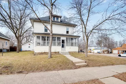 Exterior - 828 3rd Ave NW, Faribault, MN 55021 photo 2 of 6