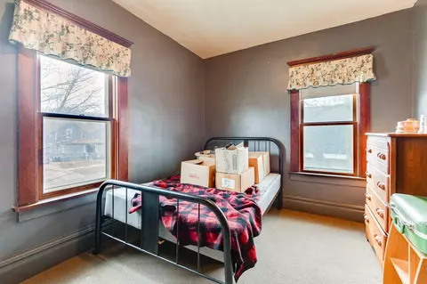 Bedroom - 828 3rd Ave NW, Faribault, MN 55021 photo 5 of 7