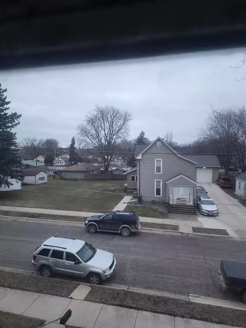 View/Area - 512 Saint Thomas Ave, Albert Lea, MN 56007 photo 1 of 1
