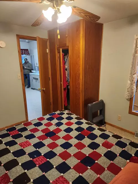 Bedroom - 512 Saint Thomas Ave, Albert Lea, MN 56007 photo 1 of 2