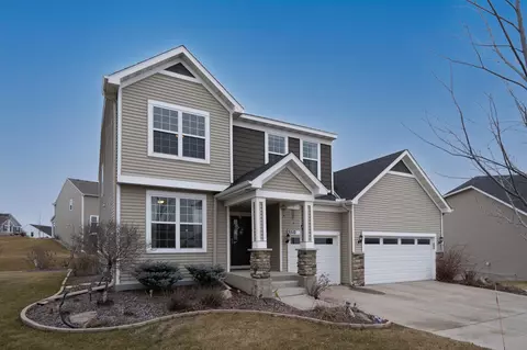 5510 Queensland Ln N, Plymouth, MN 55446
