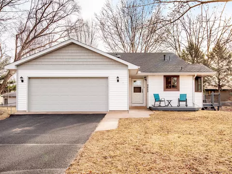 9825 Hamline Ave N, Circle Pines, MN 55014