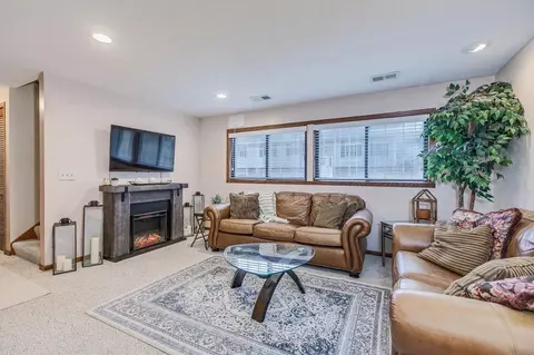 4413 Clover Ln #B, Eagan, MN 55122 photo 17