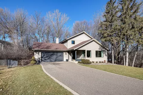 8127 Kentucky Cir, Bloomington, MN 55438