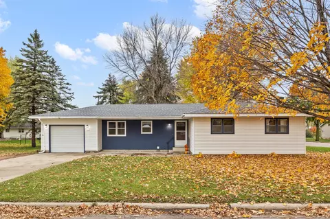 107 Kennedy Ave S, Lester Prairie, MN 55354