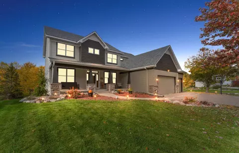 1505 Osprey Ct, Lino Lakes, MN 55038