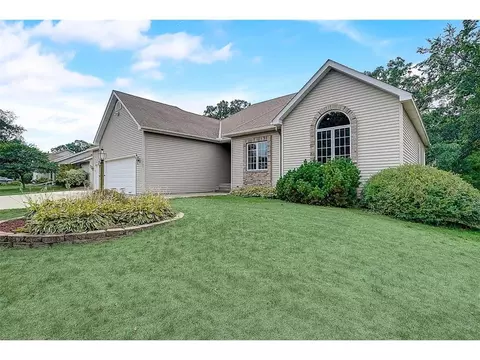 1307 Bluebill Blvd, Buffalo, MN 55313