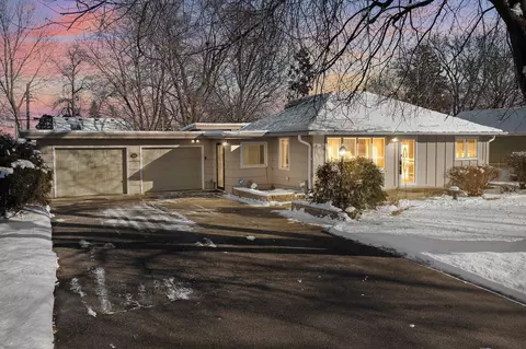 4748 Edgewood Ave N, Crystal, MN 55428